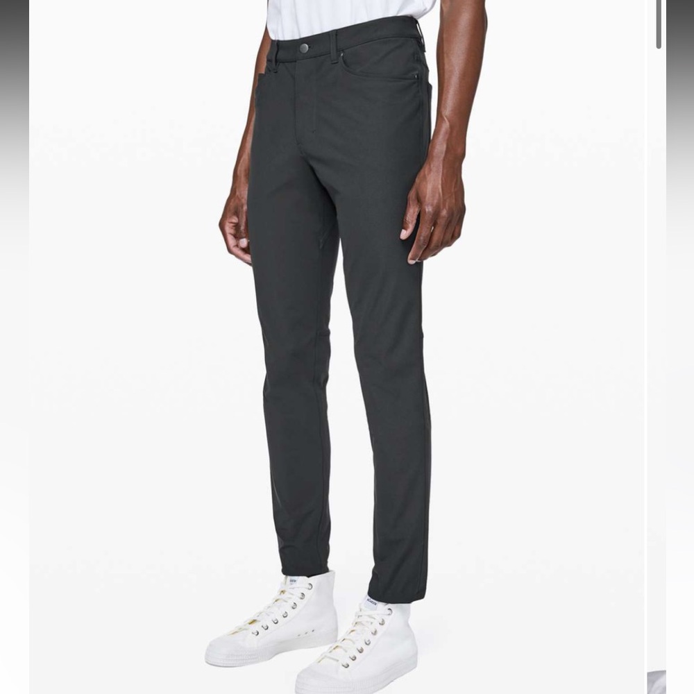Lululemon ABC Pant Slim *Warpstreme 32" in color Obsidian size 30